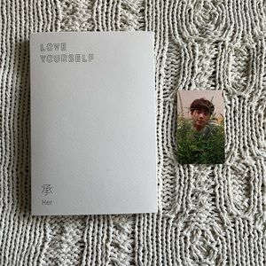 BTS Love Yourself “Her” album! (Jin photo card)